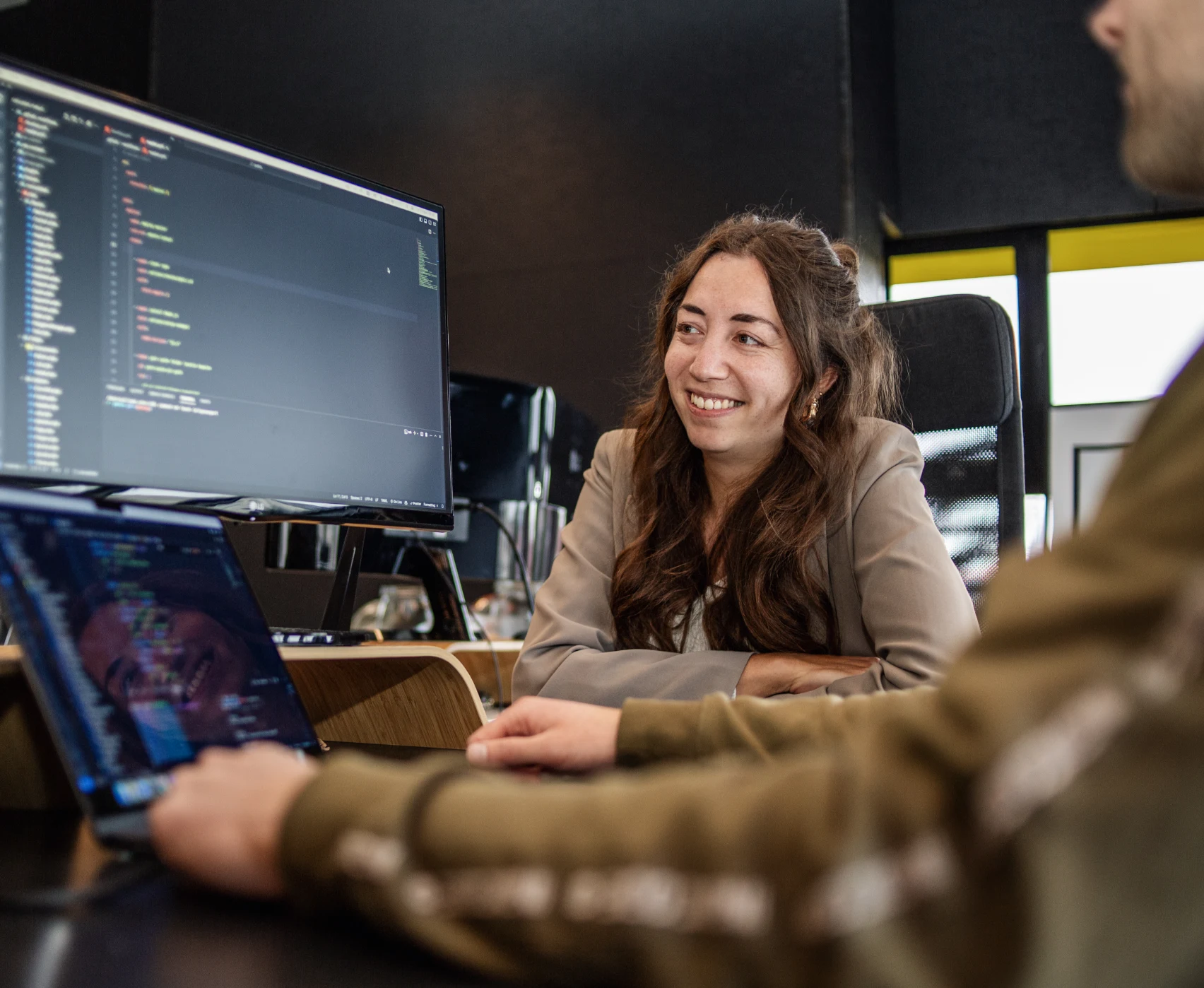 blackdesk-dienst-development-developer-designer-overleg